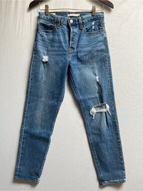Levi's Wedgie High Rise Button Fly Distressed Jeans Size 26